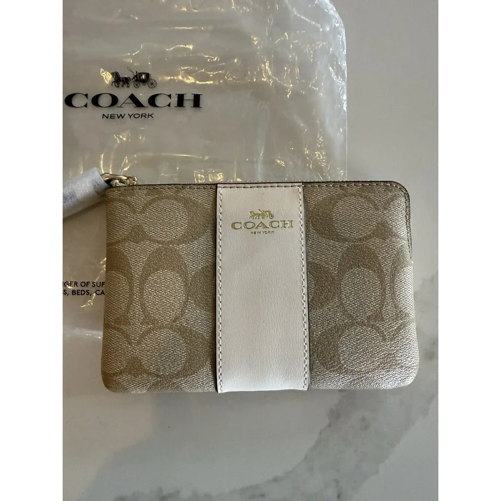 NWT COACH LEATHER WRISTLET WALLET CORNER ZIP SIGNATURE SADDLE STRIPE KHAKI WHITE